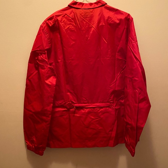 NWOT  Jeans Small Red 100% Nylon Windbreaker Jacket Coat - Picture 3 of 9